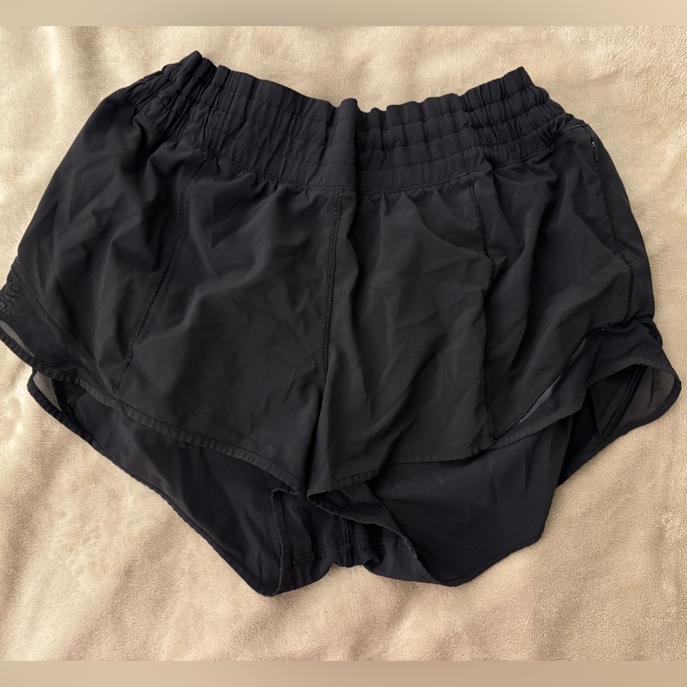 Lululemon High Rise Hotty Hot Shorts